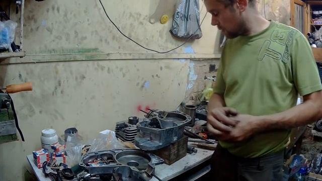 ДЕНЬГИ взял и НИКАКИХ ГАРАНТИЙ !! ИДЕАЛЬНАЯ работенка . Сборка 105-го мотора. смотреть онлайн