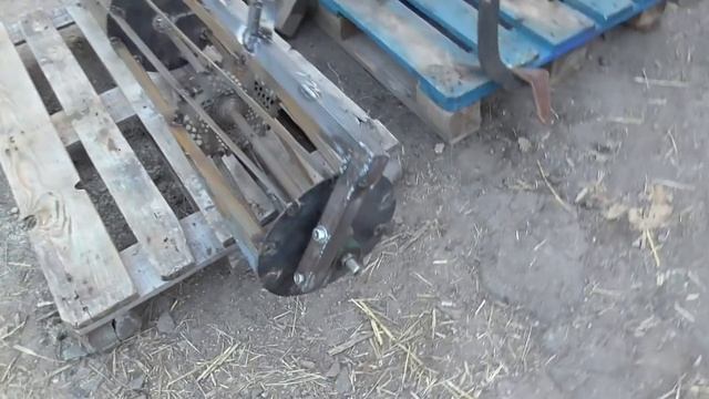 Самодельный Культиватор с Катком для Китайского Трактора ! Захват 1,6 метра ! смотреть онлайн