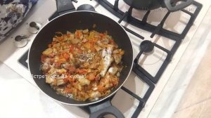 Суп-пюре из зелёной чечевицы, со свининой.