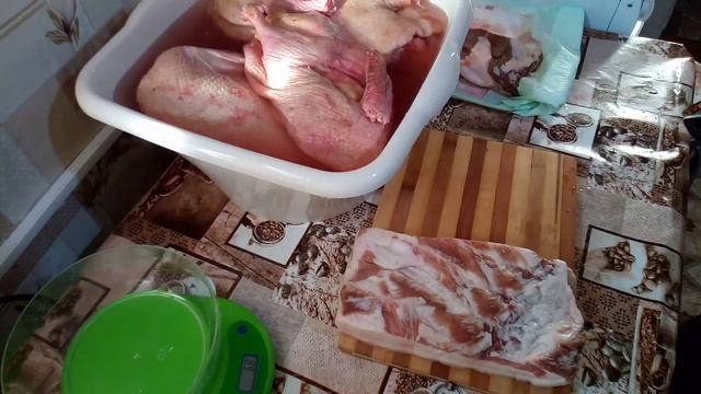Как сделать маринад для холодного копчения/ Холодное копчение утей и гусей. смотреть онлайн