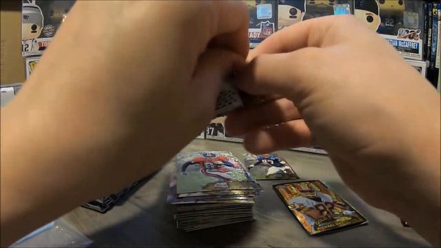 Breaking a classic!! 1996 Fleer Metal!! смотреть онлайн
