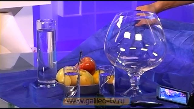 Галилео. Эксперимент. Выдернуть скатерть смотреть онлайн