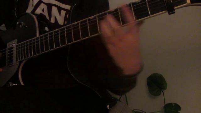 February (cover) - Beach Bunny смотреть онлайн