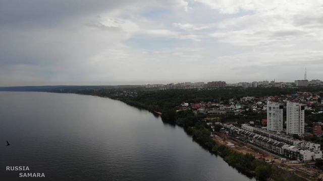 Стройка на Спуске Шмидта и территория ЗИМа / река Волга / город Самара
