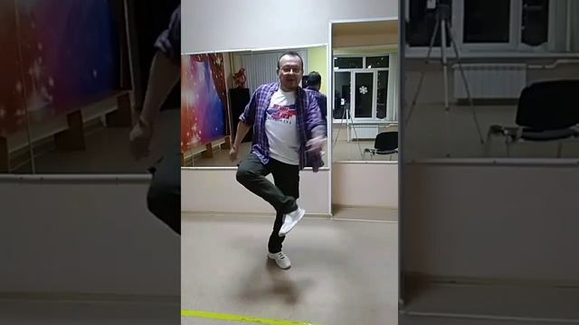 #ТАНЦЫЯДИСТАНЦИЯ Shuffle. Чарли и свинг. смотреть онлайн