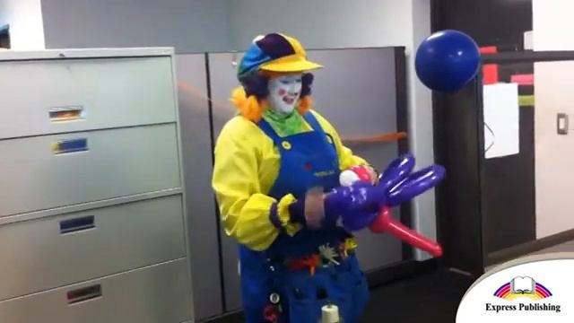 The Balloon Fashion Show. Excel 7. Module 9 смотреть онлайн