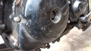 How to check and adjust the Valve clearance on a Suzuki SV650 motorcycle maintenance