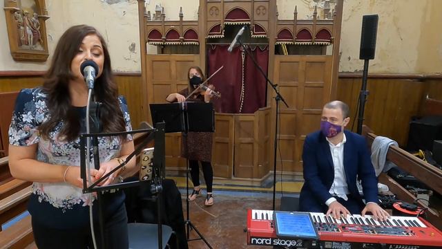 Your Song (Elton John cover) with violin - Katie Hughes Wedding Singer смотреть онлайн