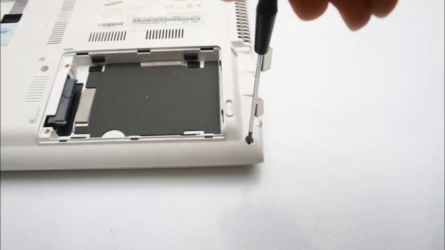 SAMSUNG SENS Q210 노트북 분해(Laptop disassembly) смотреть онлайн