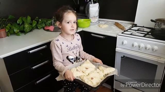 Эчпочмак и весёлая песенка от Насти!!!!!!!!!!!!! смотреть онлайн