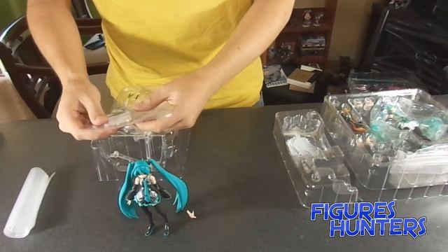 Unboxing Hatsune Miku Figma original y 2.0 - Figures Hunters смотреть онлайн