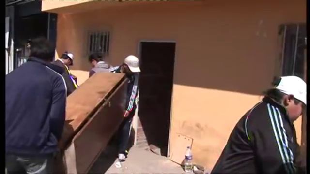 Villa 1-11-14, Capital Federal, Bajo Flores, Argentina (parte 2) смотреть онлайн