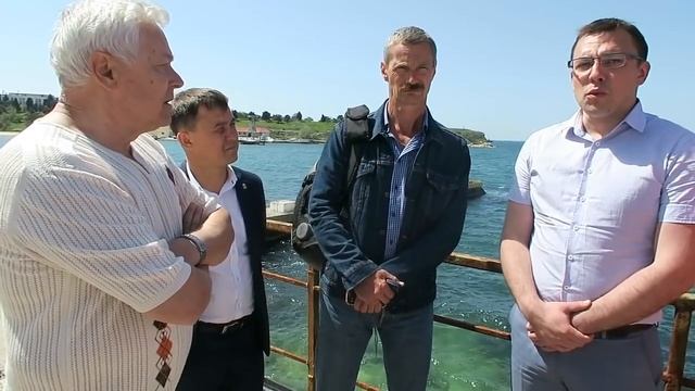 Резонанс: Что происходит за заборами на пляже "Солнечный" смотреть онлайн