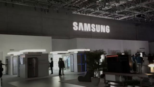 Samsung debuts world's first ultra high definition Blu ray player смотреть онлайн