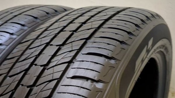 235/55/19 Kumho Crugen Premium KL33 всего две шины