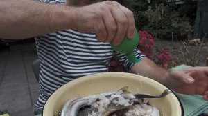 Шашлык из морской рыбы (пелингас или пиленгас и сарган)