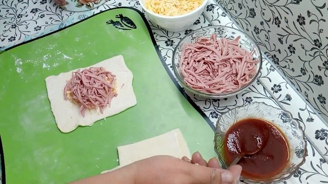 СУПЕР БЫСТРЫЕ ПИРОЖКИ !.ЛЕГКО И ПРОСТО !. смотреть онлайн