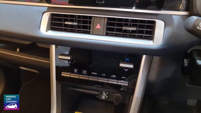 Mitsubishi Xpander Cross Manual (2023) - Exterior And Interior