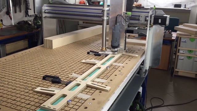 How to build a MFTC workbench [DIY] смотреть онлайн