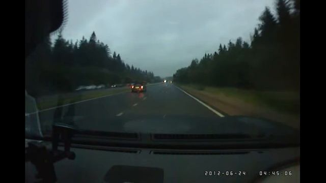 Drag Infiniti FX 35 AT (4 person inside) VS Audi TT Cabrio (200 hp) MT смотреть онлайн