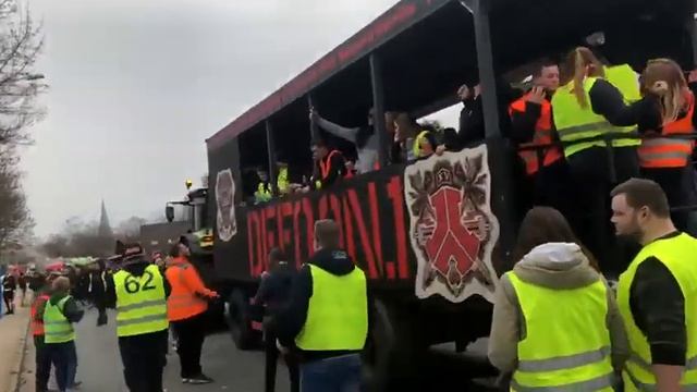 Defqon.1 in Ganderkesee смотреть онлайн