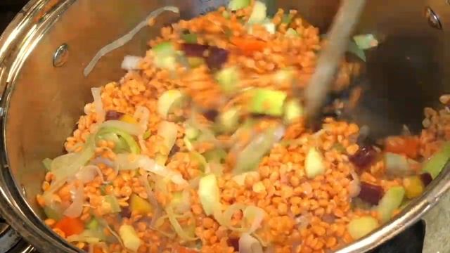 Hearty Lentil Soup | суп из чечевицы