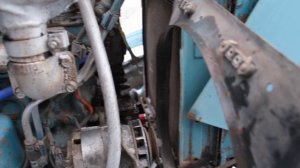 Завели трактор МТЗ-80Л ЗИМОЙ. Потекла ПОМПА, меняем сальник! МТЗ/СССР/4К