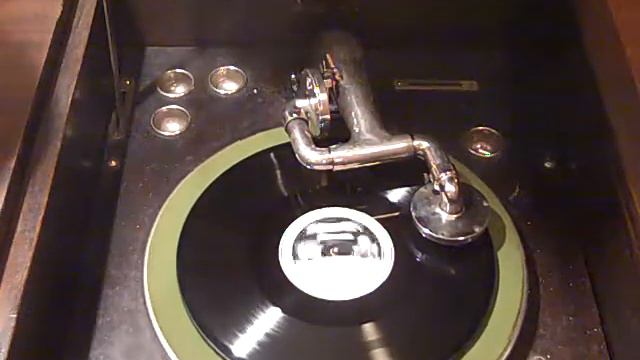 BROADWAY DANCE ORCH. VINCENT LOPEZ - I LOVE YOU - ROARING 20'S BUSH & LANE DUO-VOX смотреть онлайн