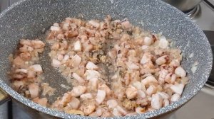 Паста с морепродуктами в сливочном соусе