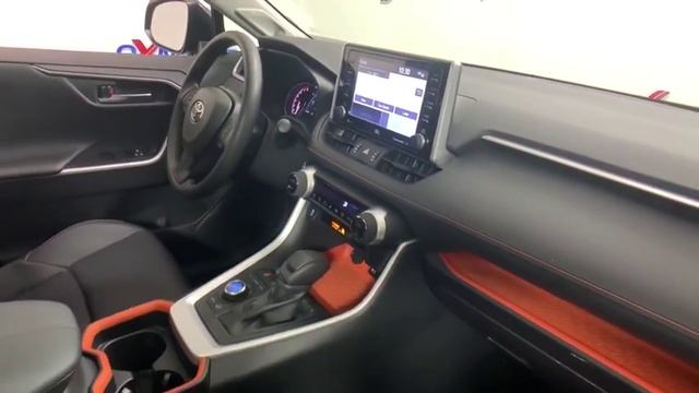 2019 Toyota RAV4 at Oxmoor Toyota | Louisville & Lexington, KY T47223 смотреть онлайн