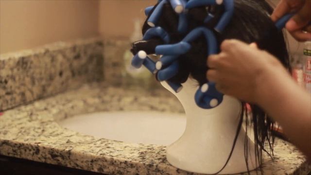 How To Curl A Synthetic Hair Wig смотреть онлайн