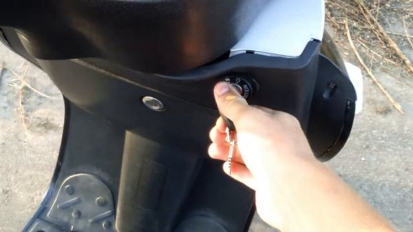 Обзор скутера ABM Tornado 50.