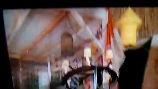 Le Gendarme Et Les Extraterrestres