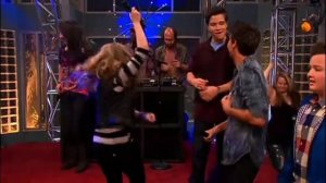 АйКарли и Виктория победительница