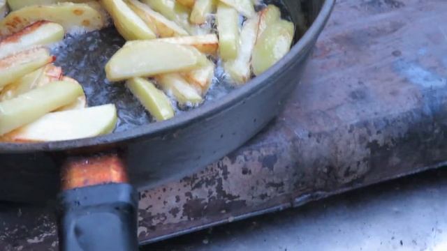 Походное использование мини-печки рокет стув. ROKET STOVE смотреть онлайн