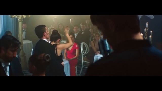 Enrique Iglesias ft. Marco Antonio Solís BACHATA EL PERDEDOR смотреть онлайн