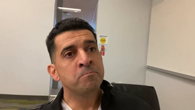 April Fools Joke- Patrick Bet-David Pranks His Insurance Agents смотреть онлайн