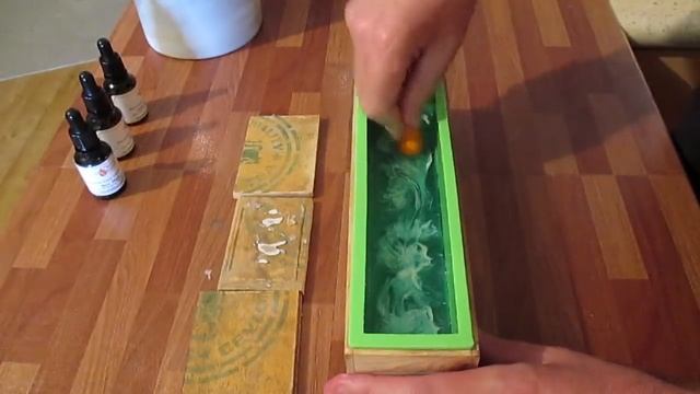 Hawaiian Breeze Melt and Pour Soap - ( Contest Giveaway - CLOSED ) смотреть онлайн