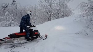 В горку на снегоходе yamaha nitro. Губаха