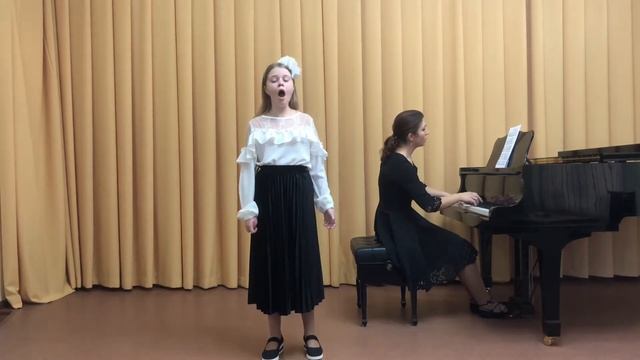 Архипова Дарина 1.Л.в.Бетховен “O Santissima!” 2.Русская народная песня «Выходили красны девицы» смотреть онлайн