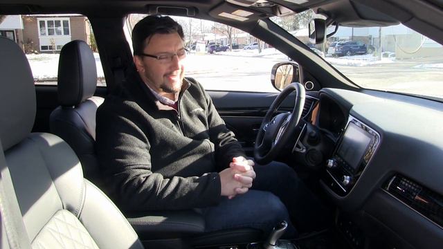 Mitsubishi Outlander PHEV 2020 Update Overview смотреть онлайн