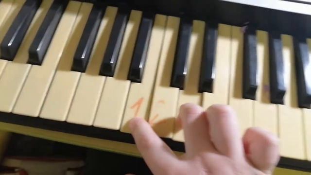 Крутая мужика на пианино смотреть онлайн