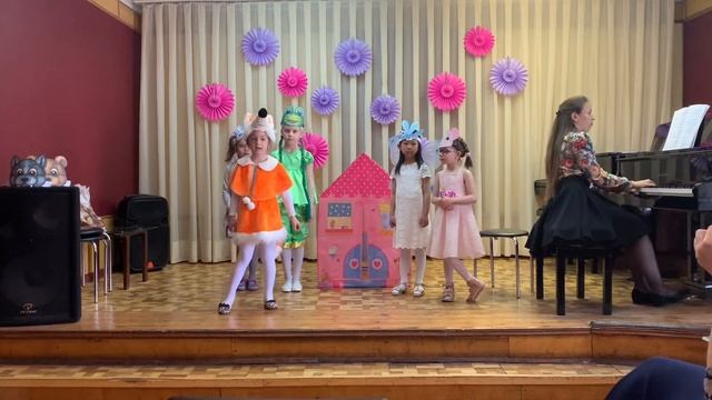 Музыкальная сказка «Теремок», сценарий А Перцовская, музыка Ж. Металлиди. 26.05.21 смотреть онлайн