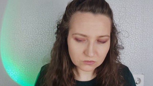 Дневной макияж с фиолетовым // Influence beauty Color algorithm. Тон 05 ALG 836. ИТОГИ