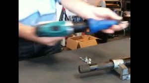 Электро-пистолет с заклёпками