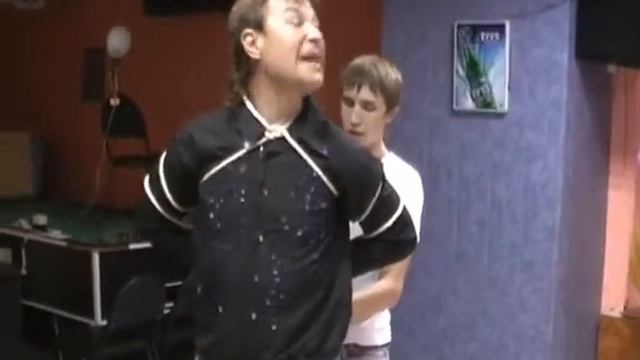 Трюк со связыванием смотреть онлайн