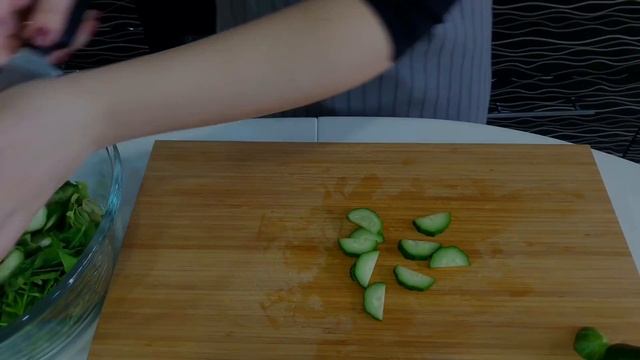 Салат Легкий Весенний На Скорую Руку Очень Вкусный Овощной Витаминный Салат Простой Рецепт смотреть онлайн