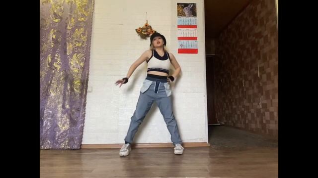 INSTASAMKA - ‘’JIMMY CHOO’’ Valeria Rhee Dance смотреть онлайн