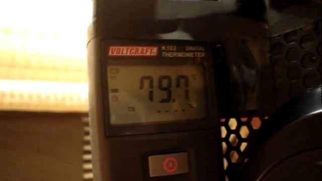 E6700 on Frozen Armor idling @ 4100Mhz смотреть онлайн