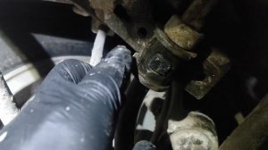 Заменим втулки стабилизатора , задние Оригинал !  Camry 50 - 55